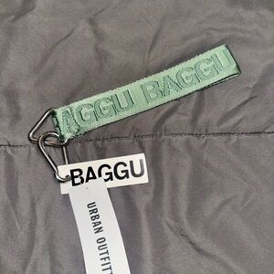 BAGGU x Urban Outfitters seafoam green key leash